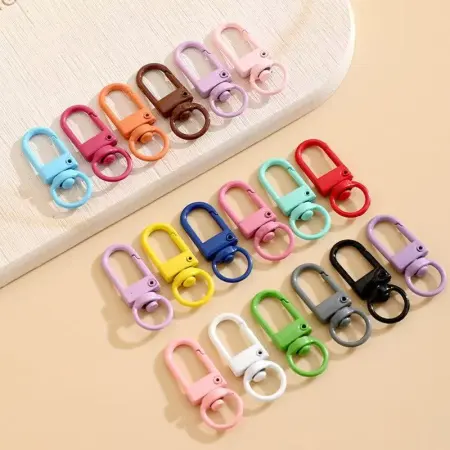 Colorful metal keychains, Mother's Day gifts, keychain accessories, fashionable and creative key chain jewelry giveaways Colorful metal keychains, Mother's Day gifts, keychain accessories, fashionable and creative key chain jewelry giveaways